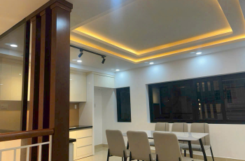 bán BBiệt thự 25x45m CN 1100m2 thổ cư Mặt tiền Lê Thị Riêng gần ủy ban Q12 4 PN