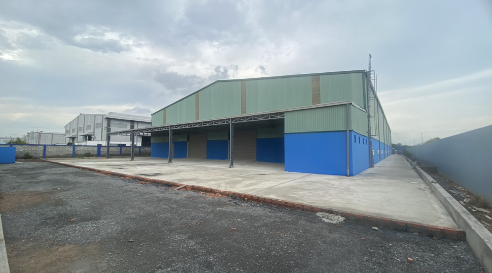 Cho thuê nhà xưởng 3300m2 trong KCN Nam Tân Uyên, Bình Dương