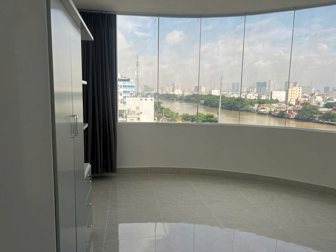 https://raovatbatdongsan.com.vn/tim-kiem/cho-thue-list-mat-bang-kho-xuong-kcn-dat-city-ho-chi-minh